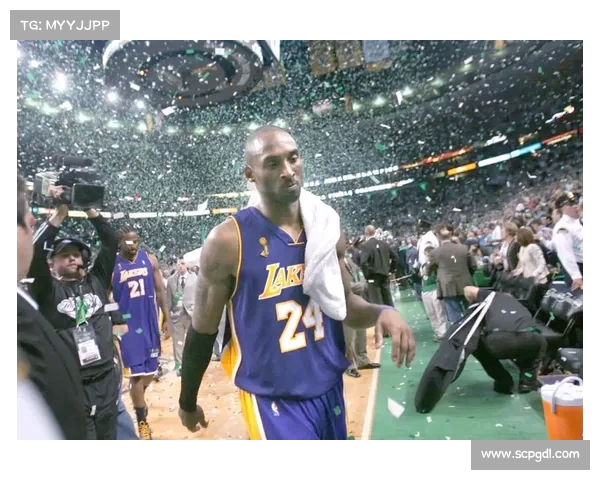 精彩瞬间回顾:NBA赛季经典对决与球队风采全面分析 精彩瞬间回顾:NBA赛季经典对决与球队风采全面分析